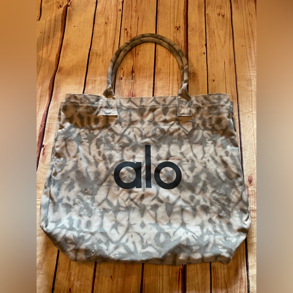 ALO Tote bag Yoga Beige Knit Fabric Rare - Picture 3 of 6